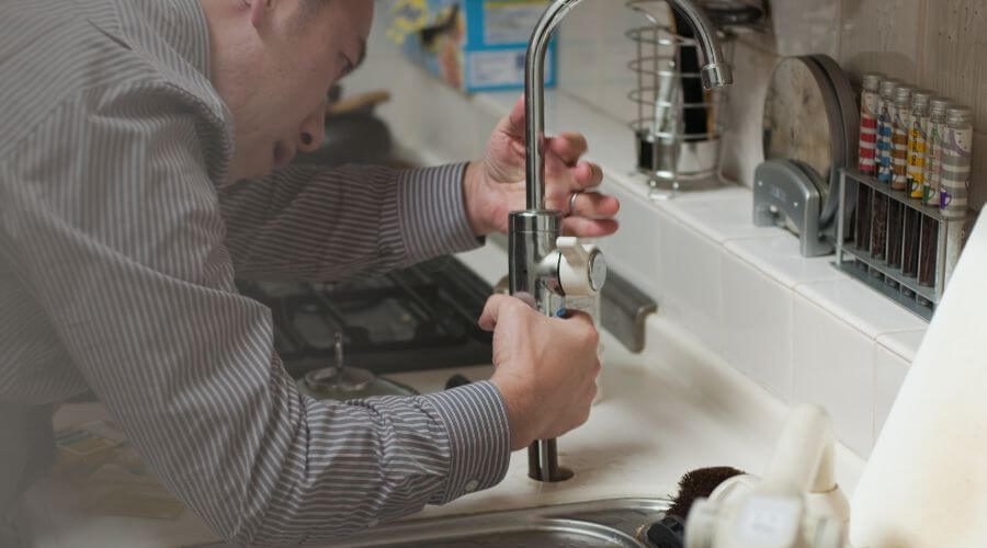 Local annual plumbing maintenance in Ravenna, TX